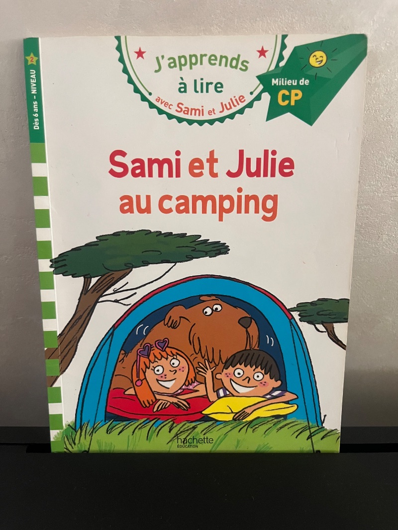J'apprends à lire avec Sami et Julie : Sami et Julie au camping